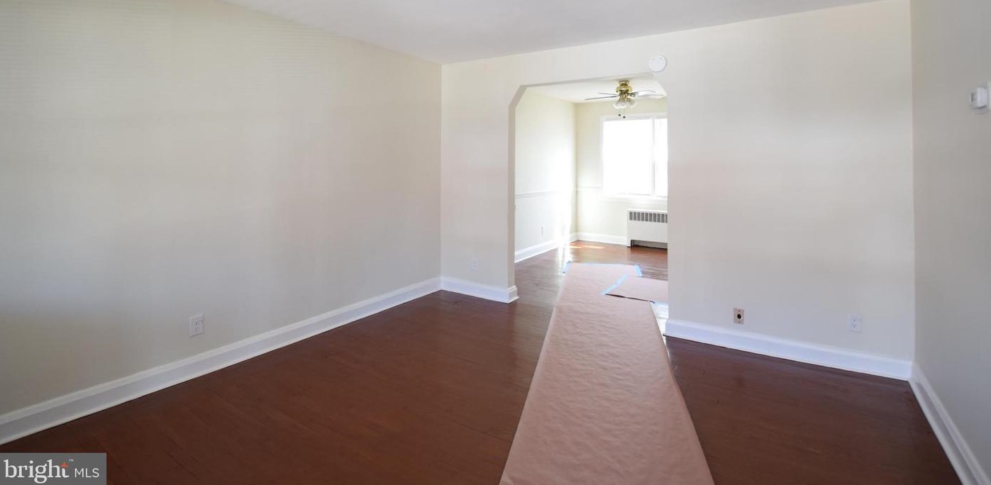 3933 Colchester Rd, Baltimore, MD 21229-5011