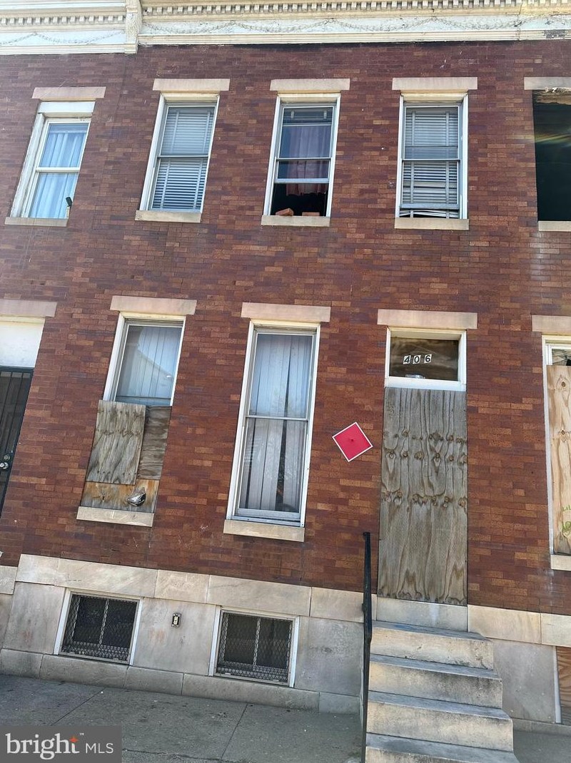 406 Gold St, Baltimore, MD 21217-3524