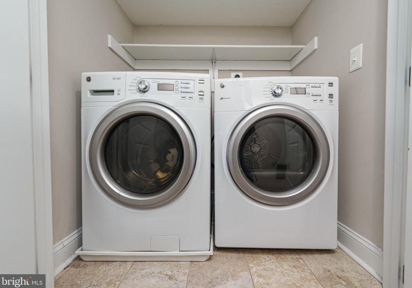 127 Ostend St, Baltimore MD  21230-4309 exterior