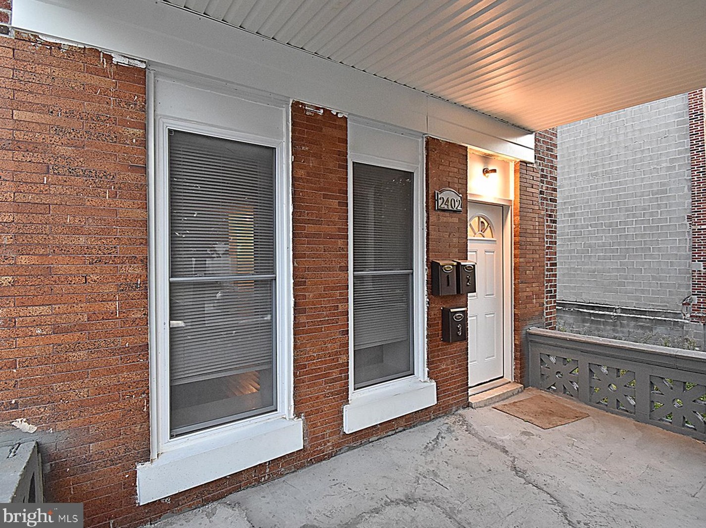 2402 Lakeview Ave, Baltimore, MD 21217-4748