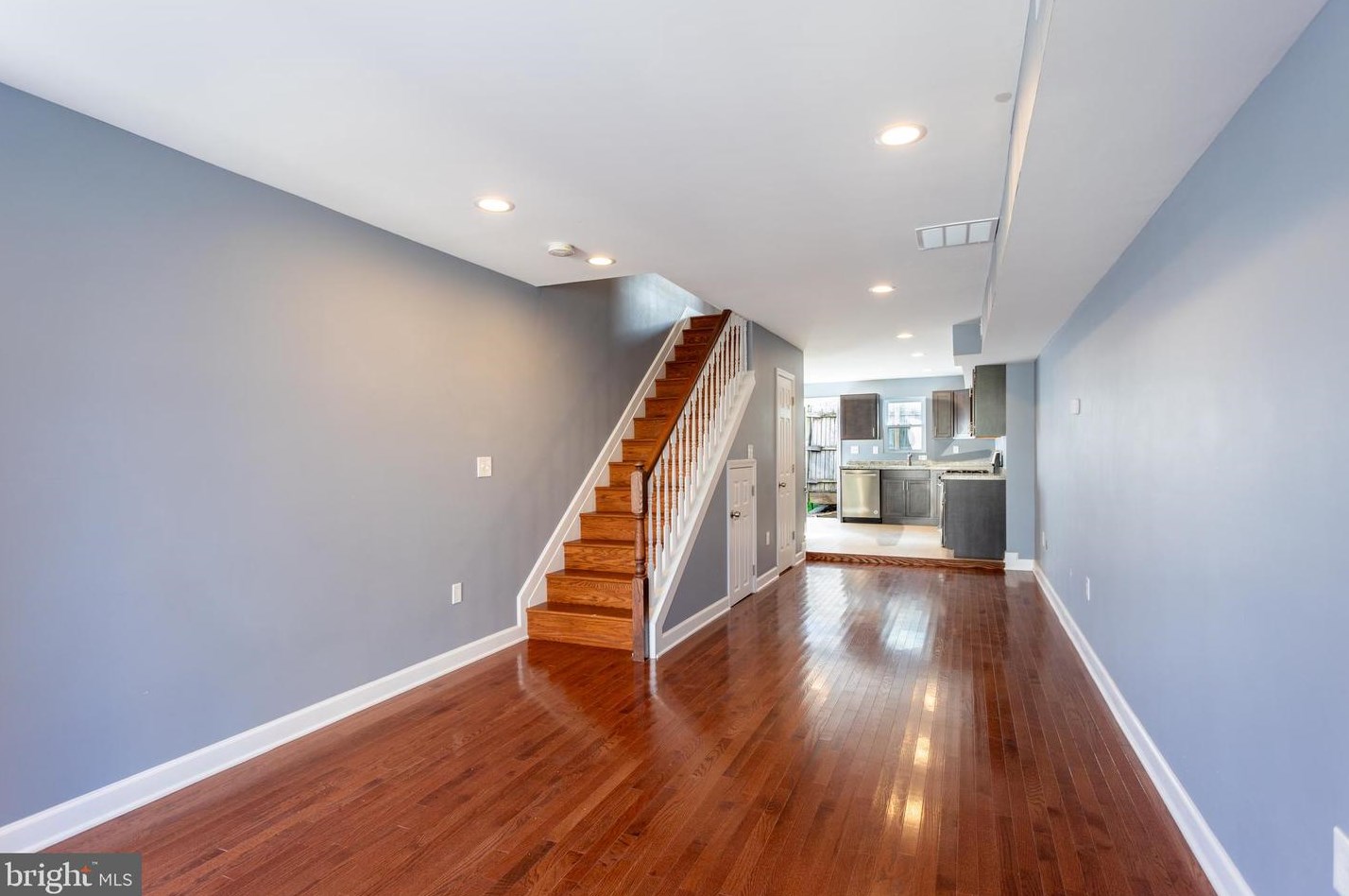 1625 Elkins Ln, Baltimore MD  21230-4811 exterior