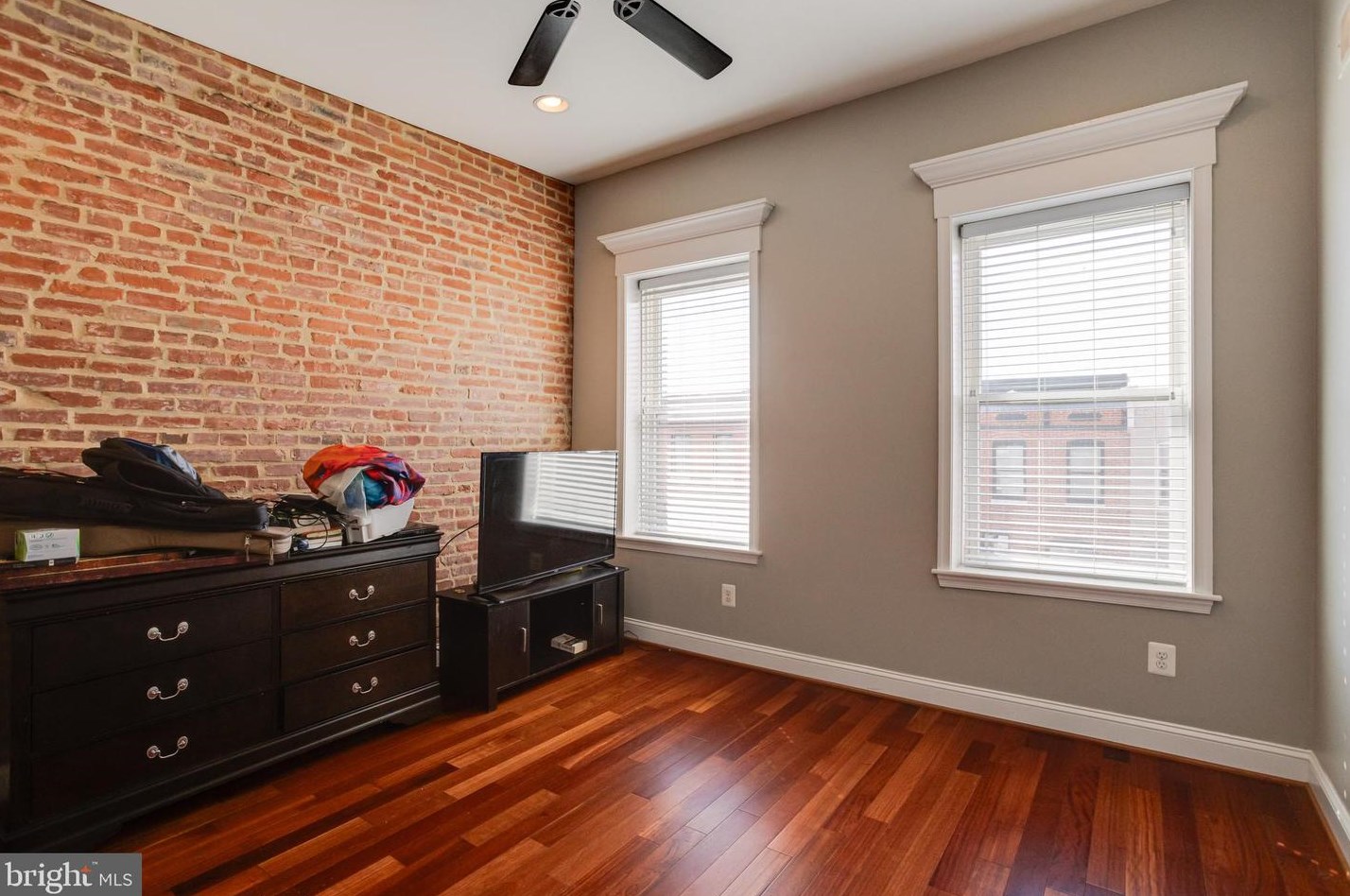 207 Bouldin St, Baltimore MD  21224-2316 exterior