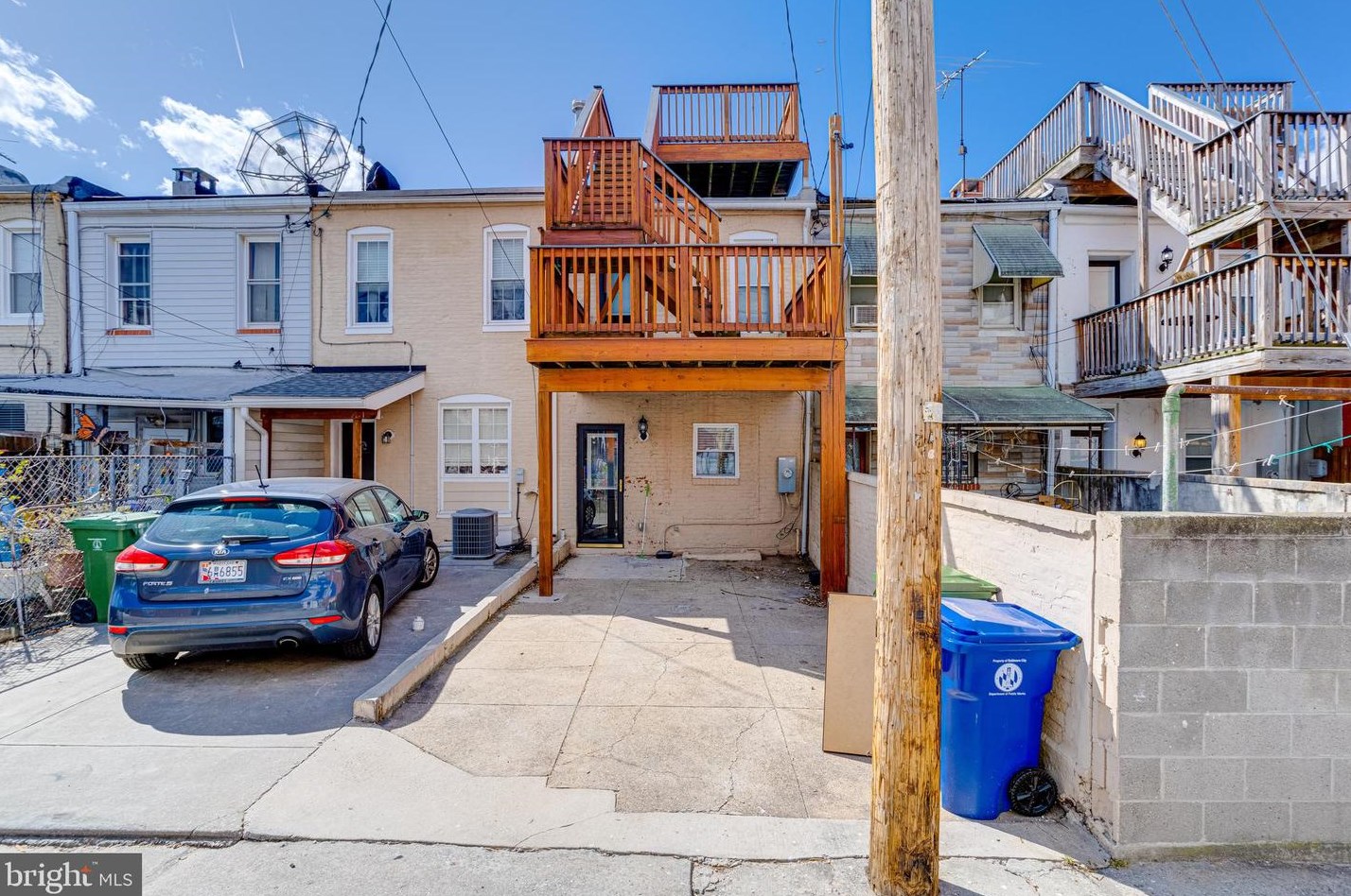 207 Bouldin St, Baltimore MD  21224-2316 exterior