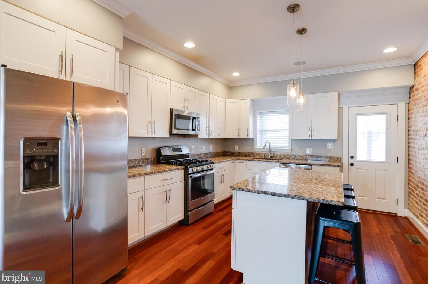 207 Bouldin St, Baltimore MD  21224-2316 exterior