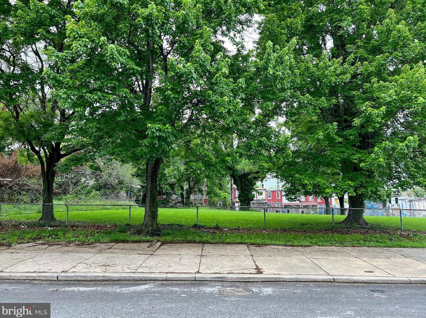 2533 W Lombard St, Baltimore, MD 21223