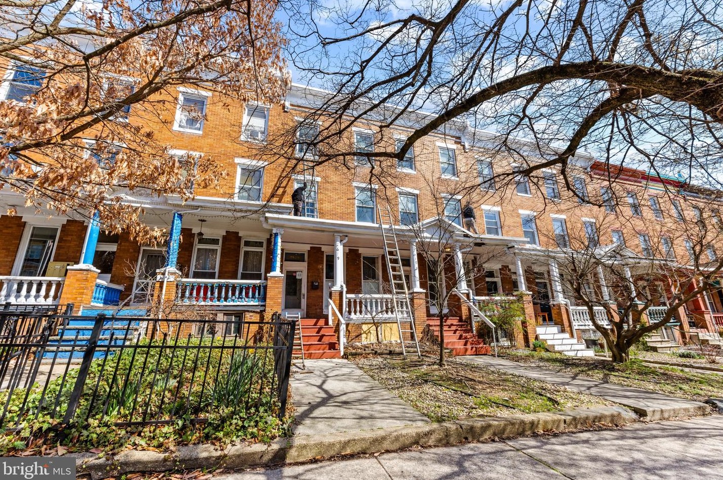 2617 Calvert St, Baltimore MD  21218-4617 exterior
