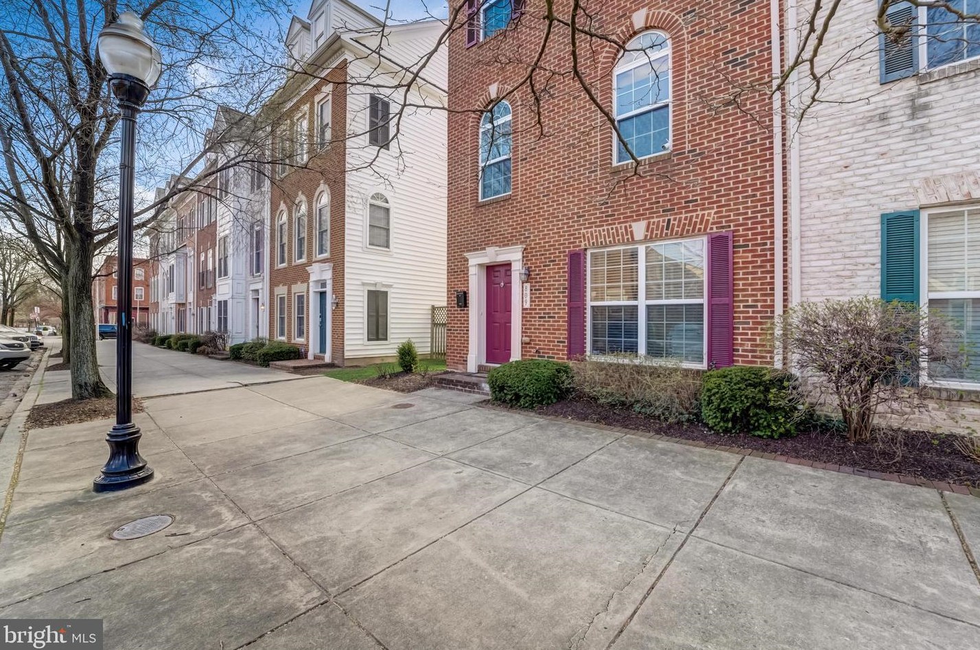 809 Mchenry St, Baltimore, MD 21230