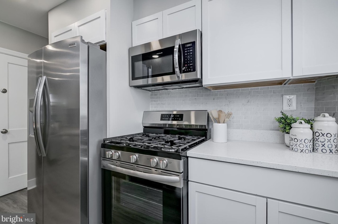 3374 Dulany St, Baltimore MD  21229-4601 exterior