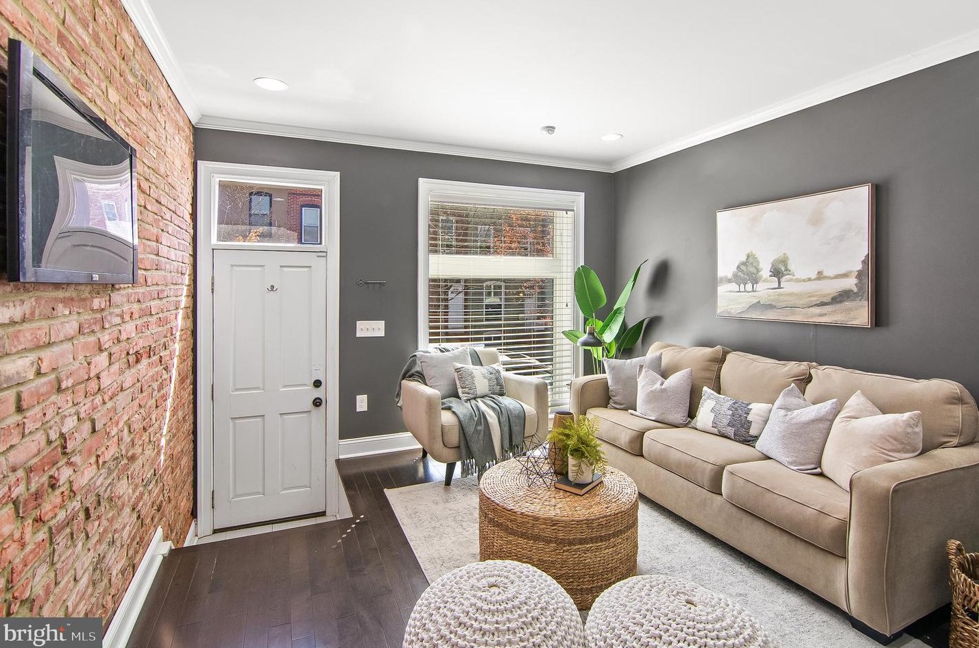 3234 Leverton Ave, Baltimore, MD 21224-2224