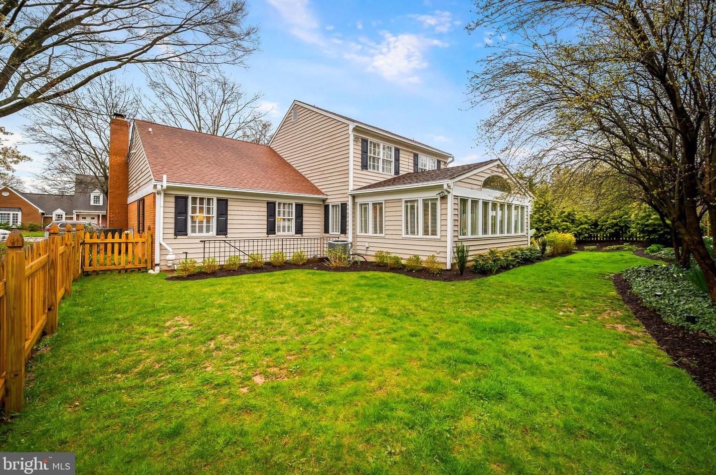 5703 Ainsley Garth, Baltimore MD  21212-2448 exterior