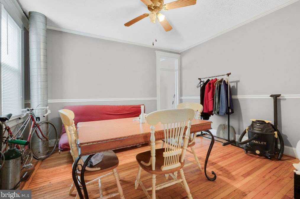 2709 Howard St, Baltimore MD  21218-4310 exterior