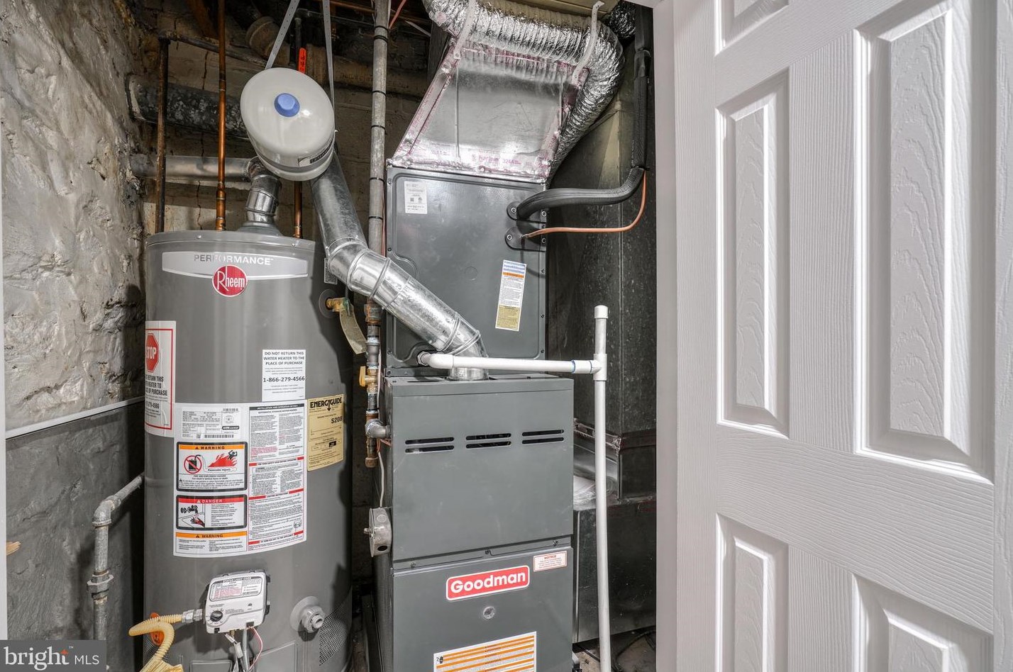 4703 Midwood Ave, Baltimore MD 21212-4029 exterior