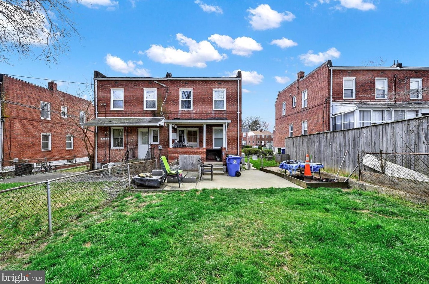 3704 Evergreen Ave, Baltimore MD  21206-3420 exterior