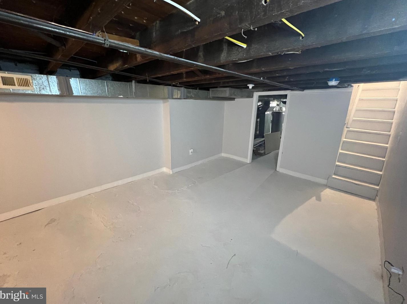 15 Ellwood Ave, Baltimore MD  21224-1306 exterior