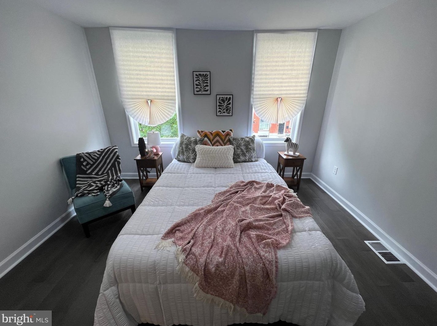 15 Ellwood Ave, Baltimore MD  21224-1306 exterior