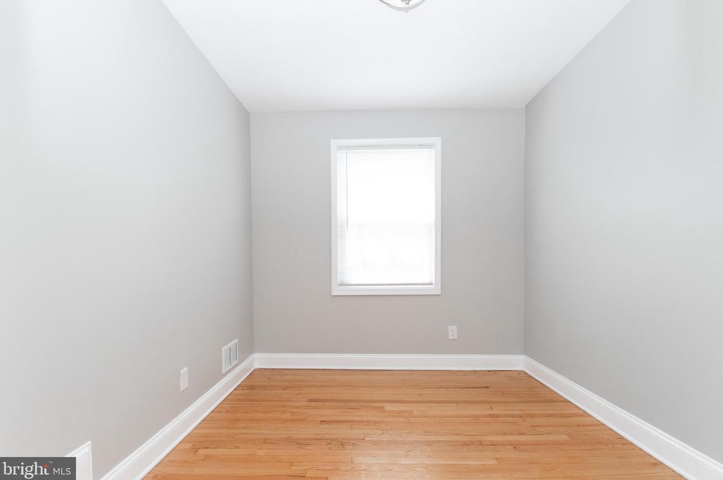 1231 Ramblewood Rd, Baltimore MD  21239-2639 exterior