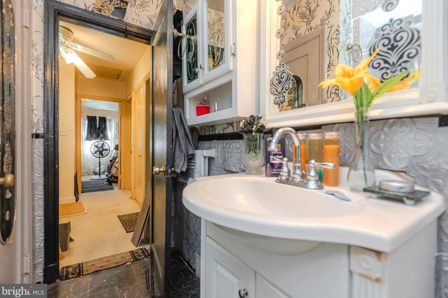 1551 Stonewood Rd, Baltimore MD  21239-3902 exterior