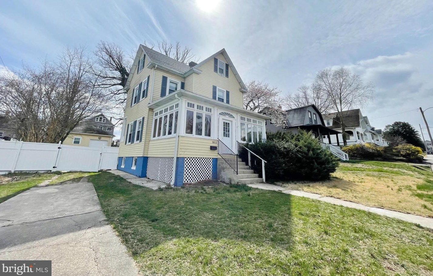 5013 Catalpha Rd, Baltimore, MD 21214-2121