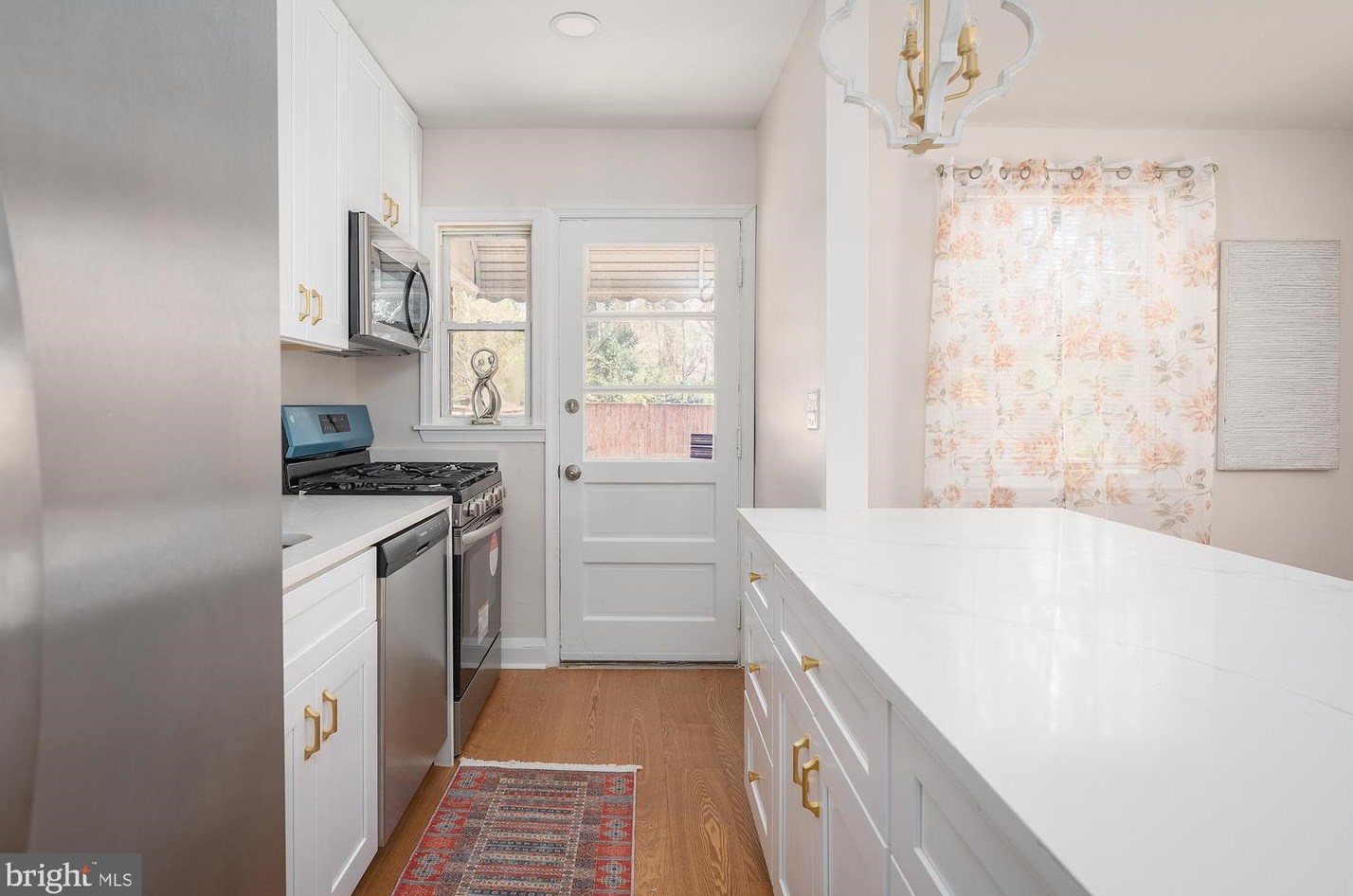 5949 Lillyan Ave, Baltimore MD  21206-2415 exterior