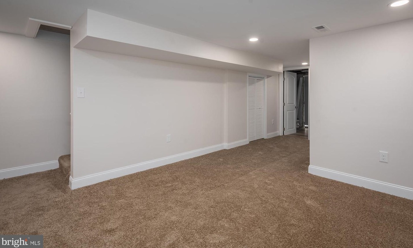 5949 Lillyan Ave, Baltimore MD  21206-2415 exterior