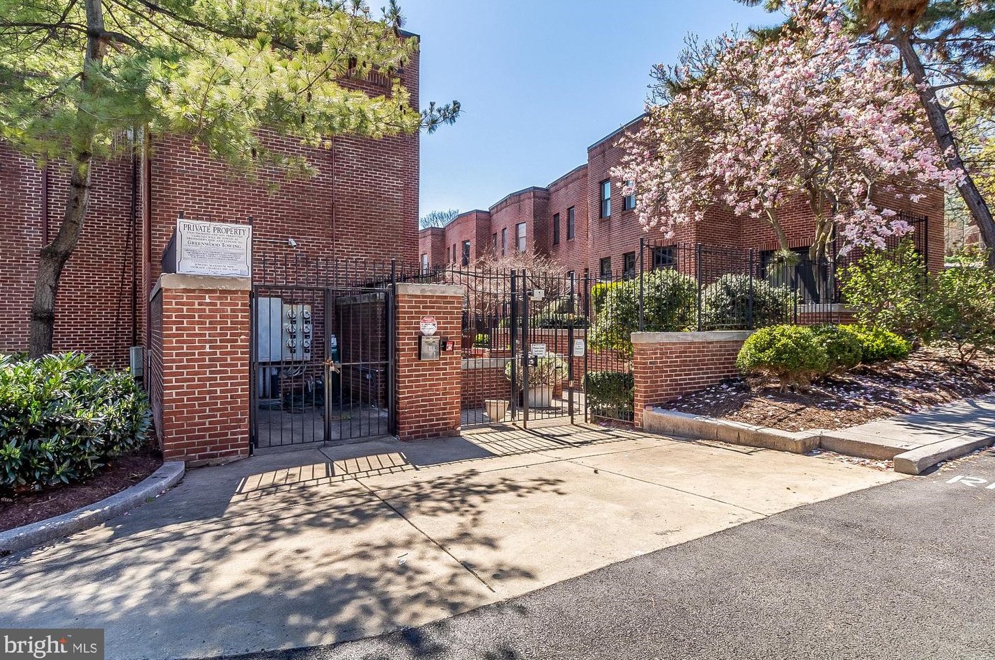 933 Stubblefield Ln, Baltimore MD  21202-3757 exterior