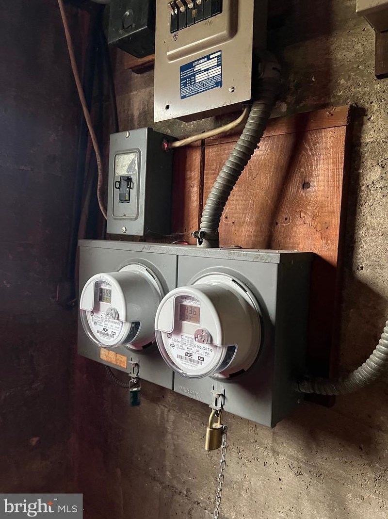 4410 Elderon Ave, Baltimore MD 21215-4207 exterior