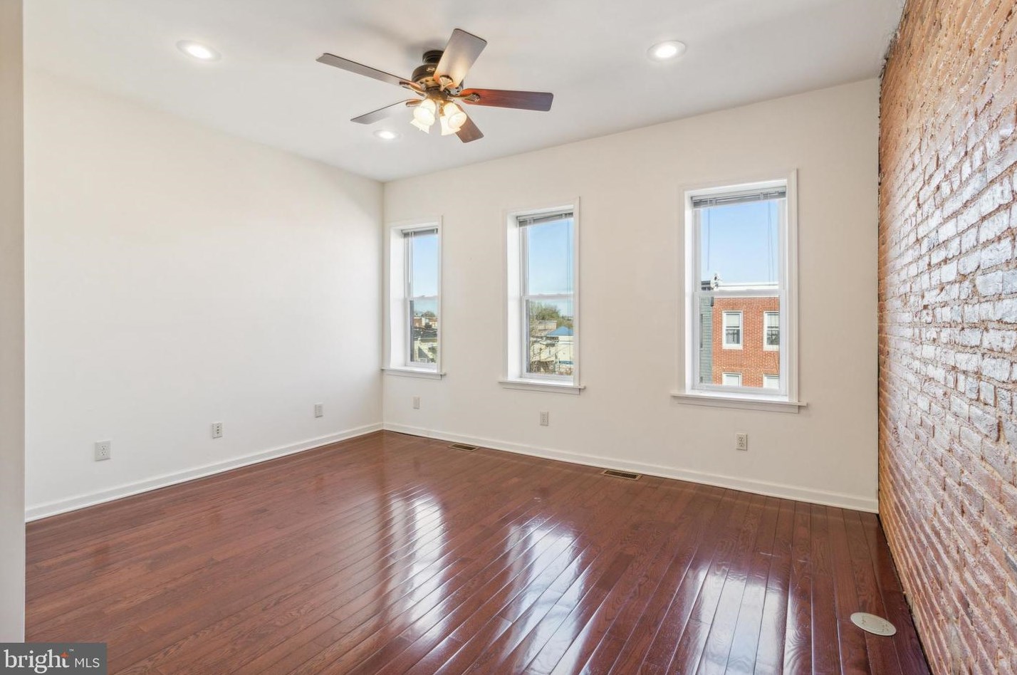 1814 Barclay St, Baltimore MD  21202-2922 exterior