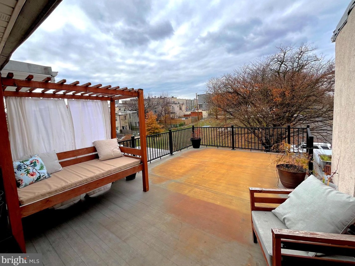 1814 Barclay St, Baltimore MD  21202-2922 exterior