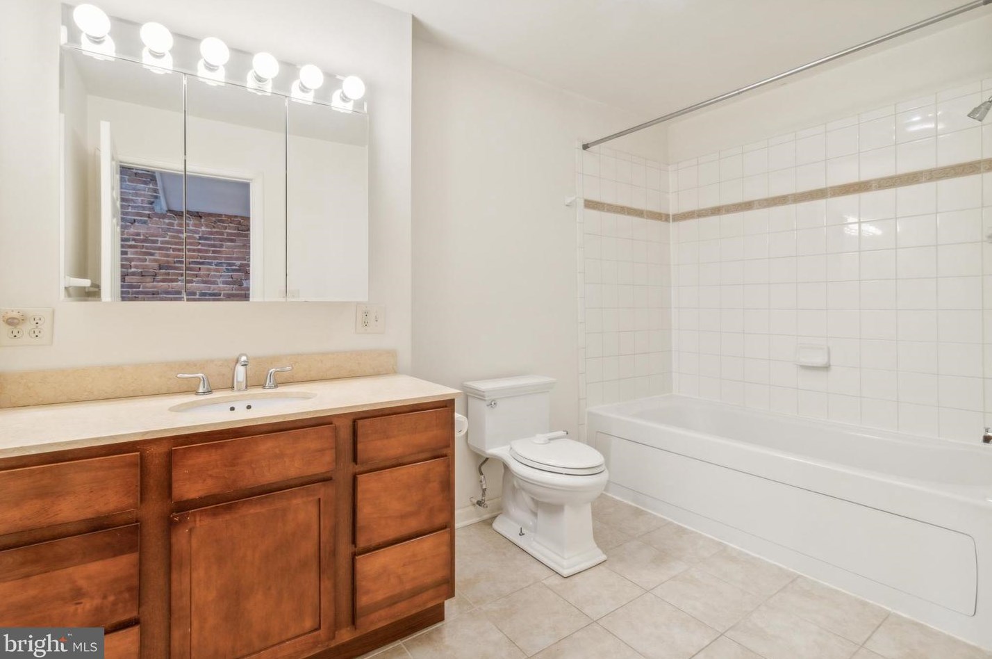 1814 Barclay St, Baltimore MD  21202-2922 exterior