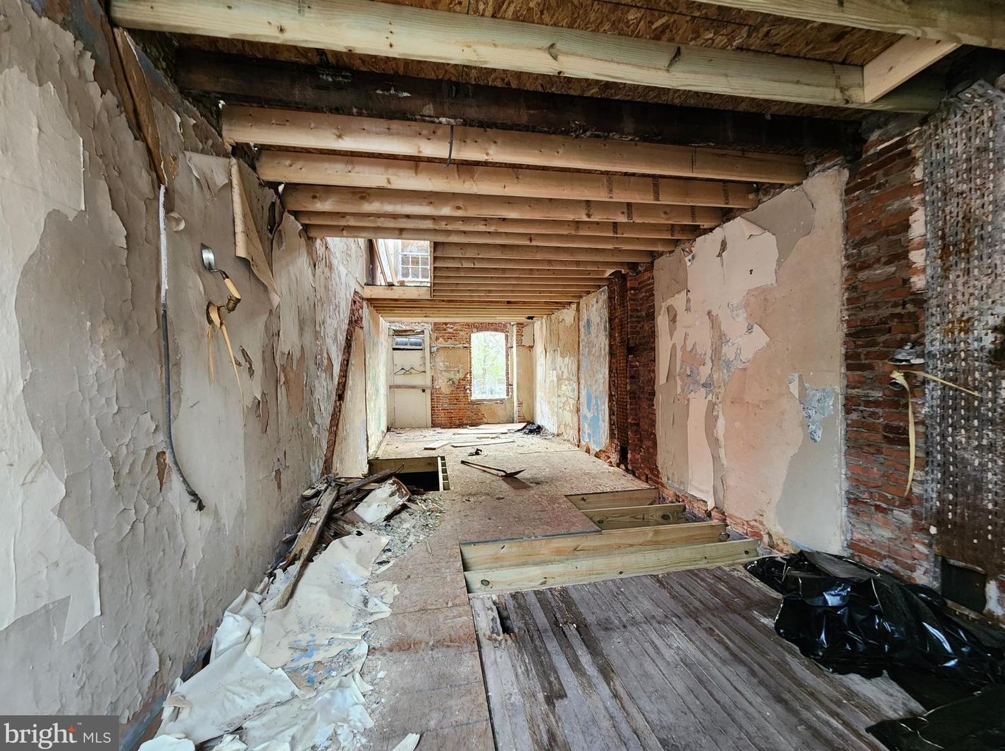 1719 Durham St, Baltimore MD  21213-2447 exterior