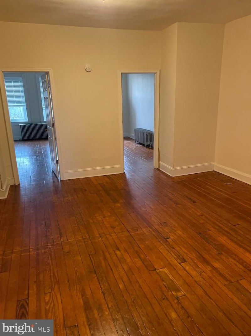 2205 Brookfield Ave, Baltimore MD 21217-4618 exterior