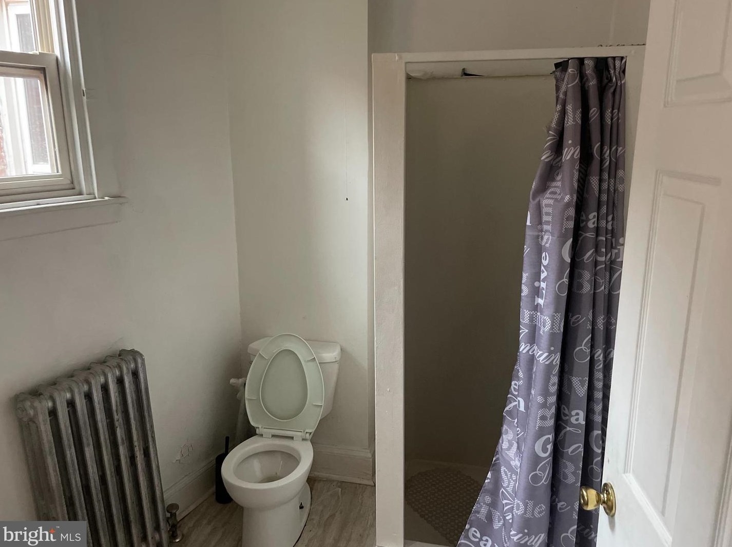 2205 Brookfield Ave, Baltimore MD 21217-4618 exterior