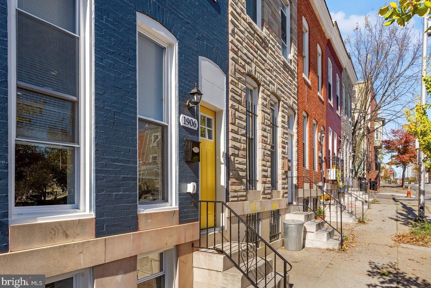1906 Barclay St, Baltimore MD  21218-6128 exterior