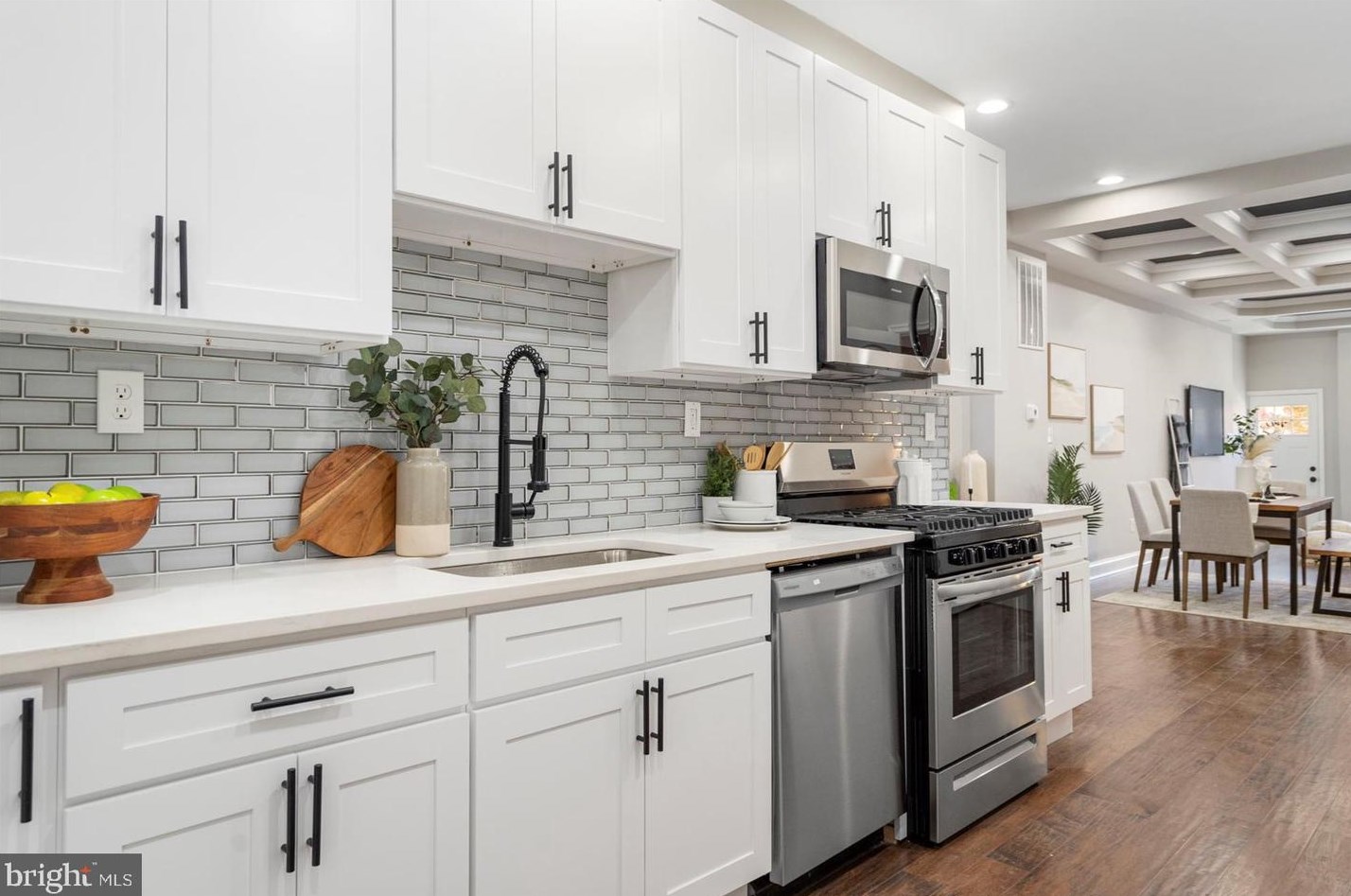 1906 Barclay St, Baltimore MD  21218-6128 exterior