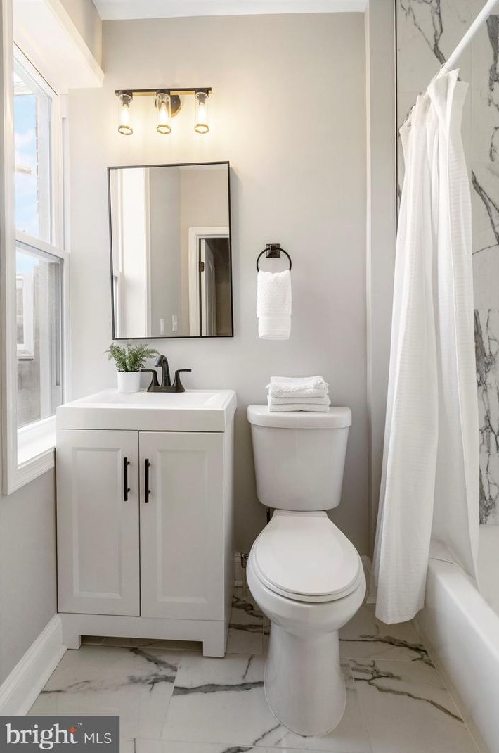 1906 Barclay St, Baltimore MD  21218-6128 exterior