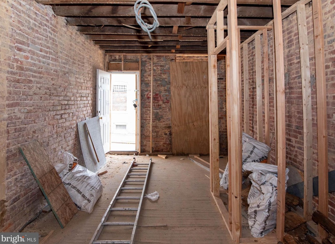 1824 Chapel St, Baltimore MD  21213-2444 exterior