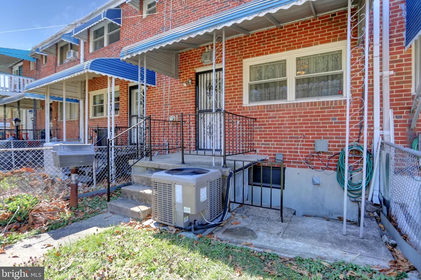 2107 Braddish Ave, Baltimore MD  21216-2914 exterior