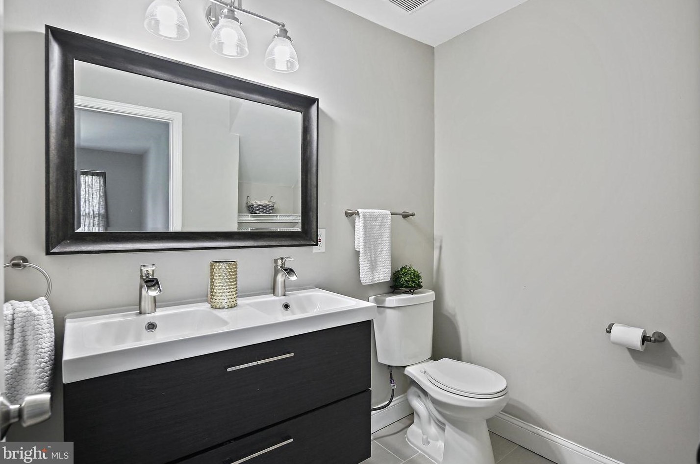 3518 Frankford Ave, Baltimore MD  21214-2716 exterior