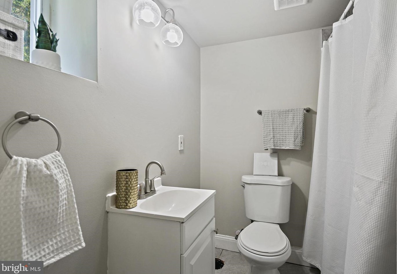 3518 Frankford Ave, Baltimore MD  21214-2716 exterior