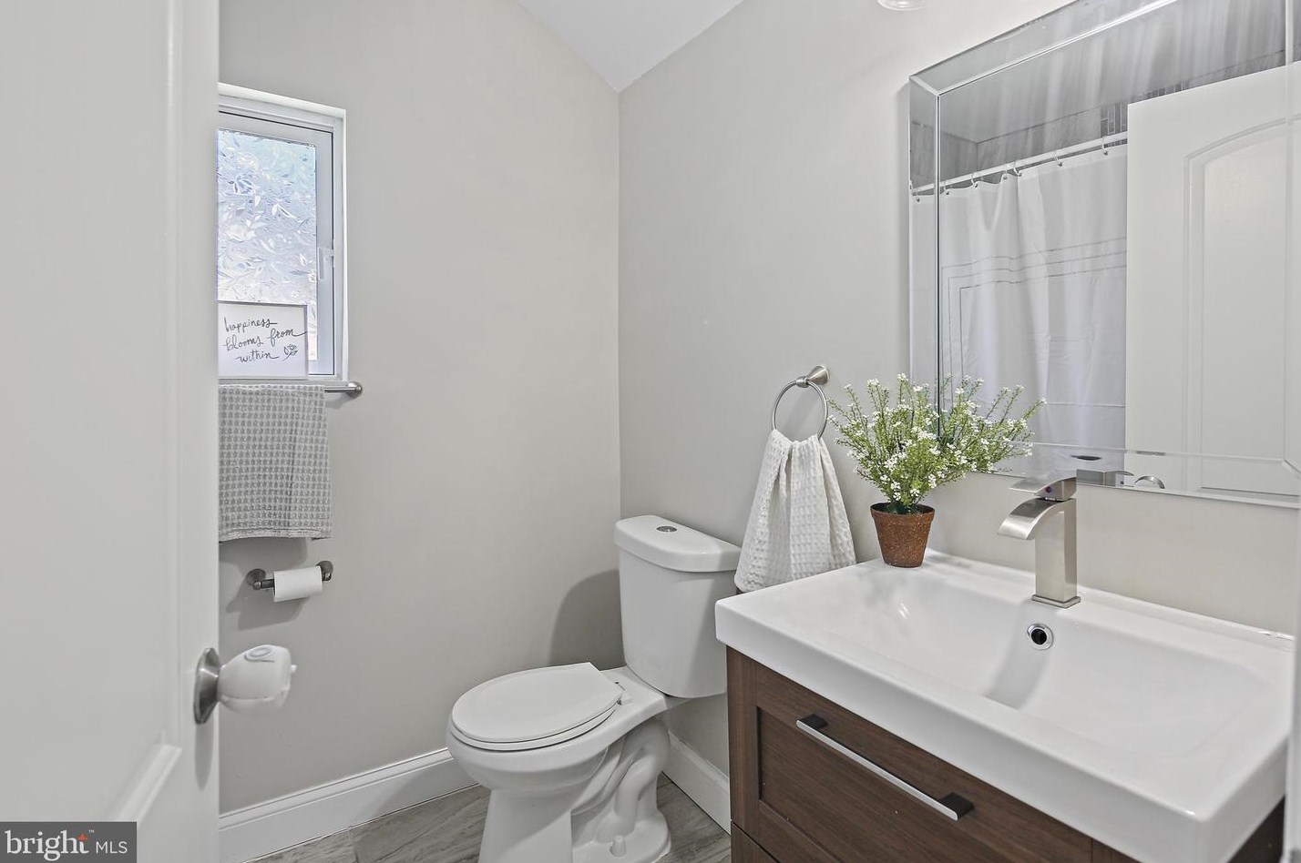 3518 Frankford Ave, Baltimore MD  21214-2716 exterior