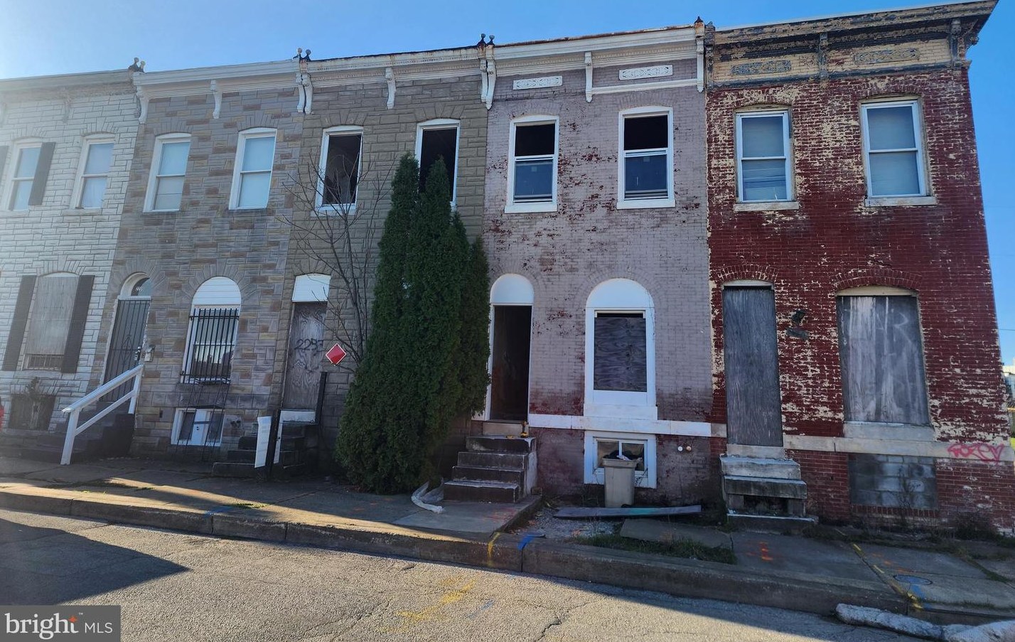 2231 Federal St, Baltimore, MD 21213-3436