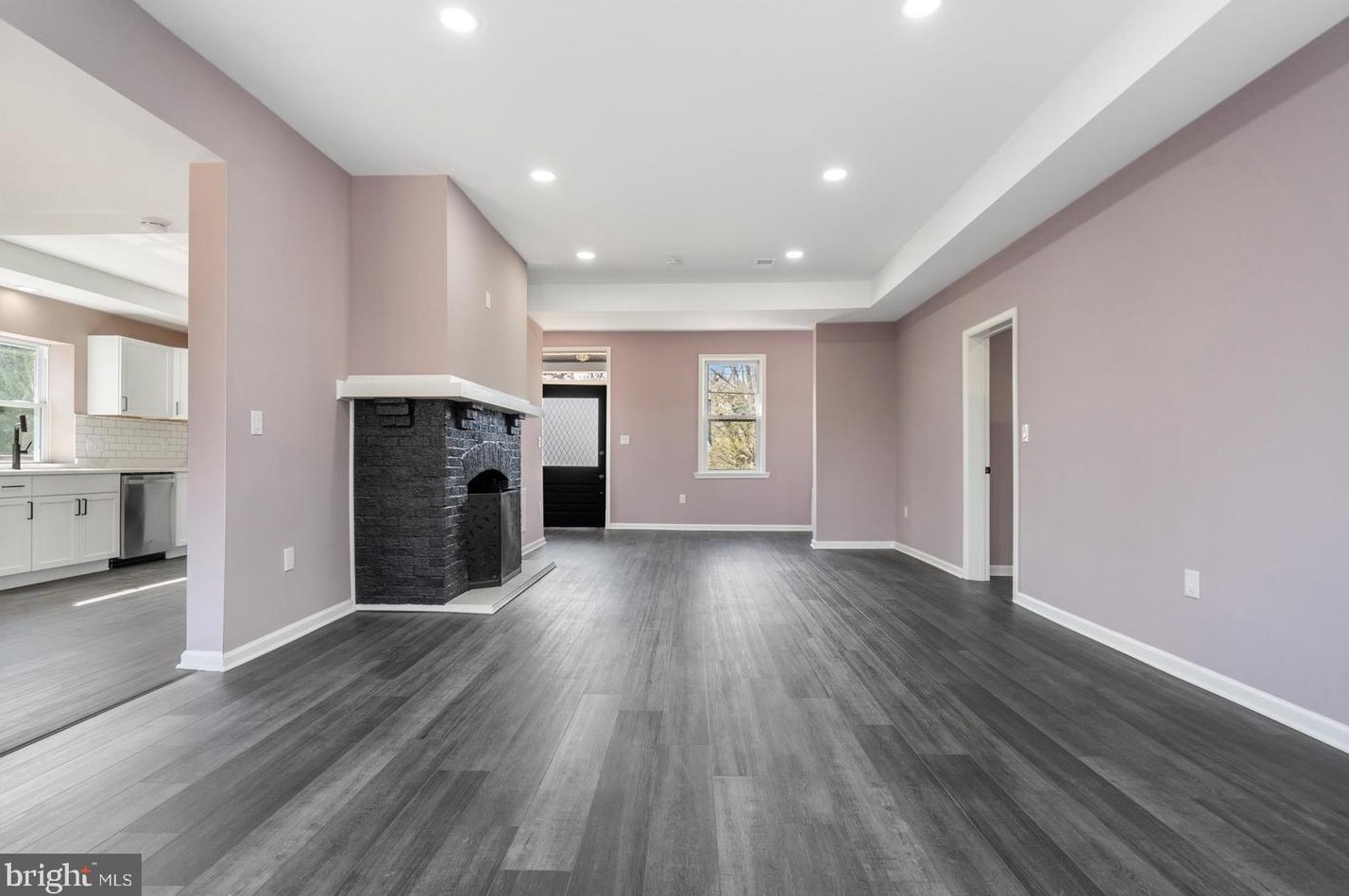 2400 Ailsa Ave, Baltimore, MD 21214-2409