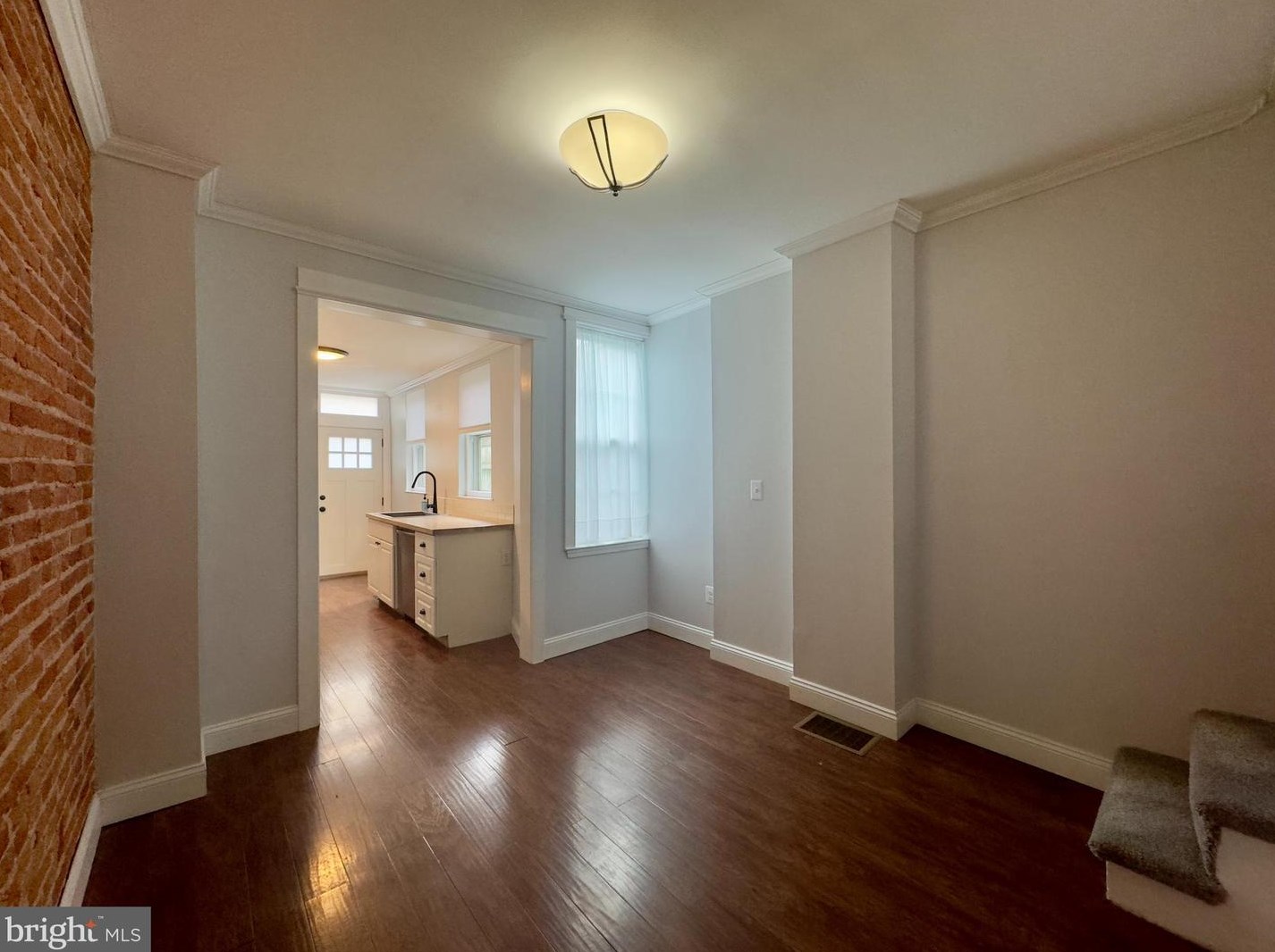 105 Ostend St, Baltimore MD  21230-3710 exterior