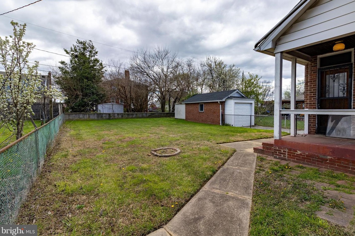 6623 Bushey St, Baltimore MD  21224-3014 exterior