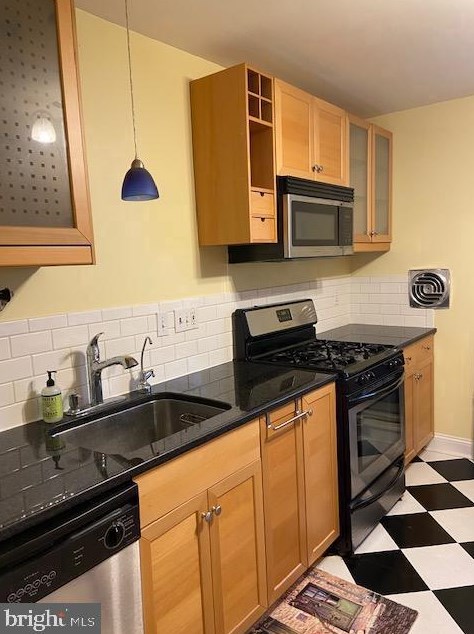 351 Homeland Southway, Baltimore MD  21212-4155 exterior