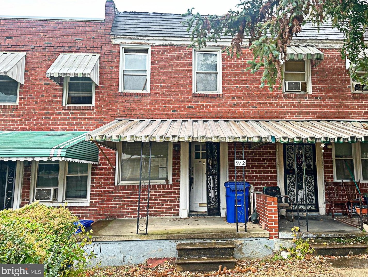 912 Whitmore Ave, Baltimore, MD 21216