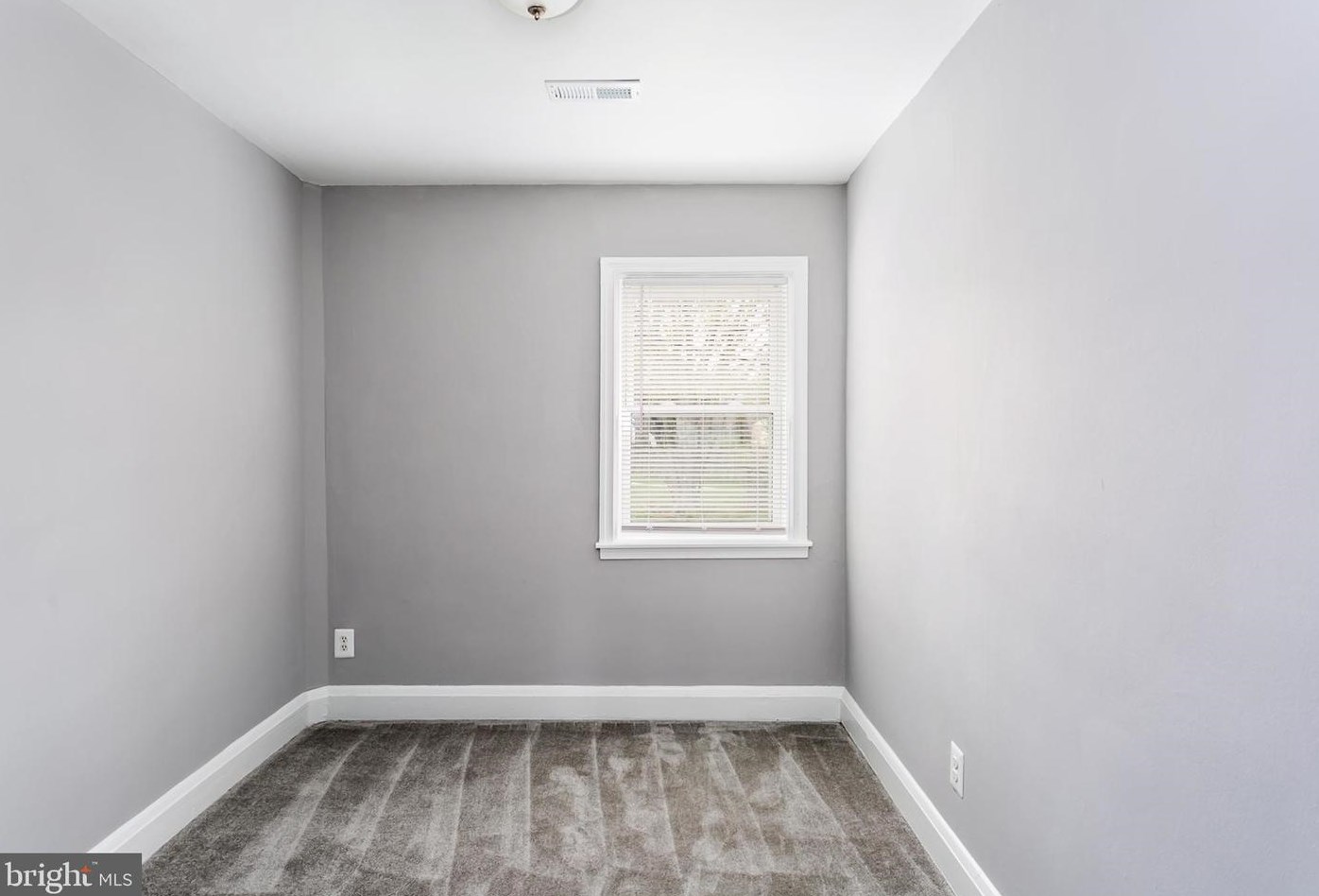 5512 Frederick Ave, Baltimore MD  21228-2103 exterior