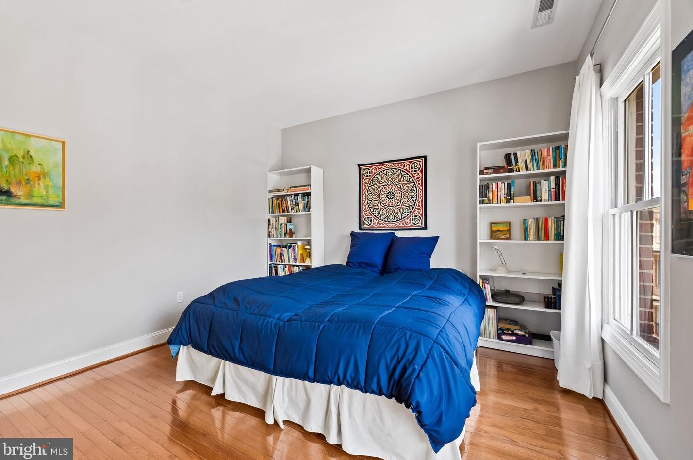 2323 Boston St, Baltimore MD  21224-3670 exterior