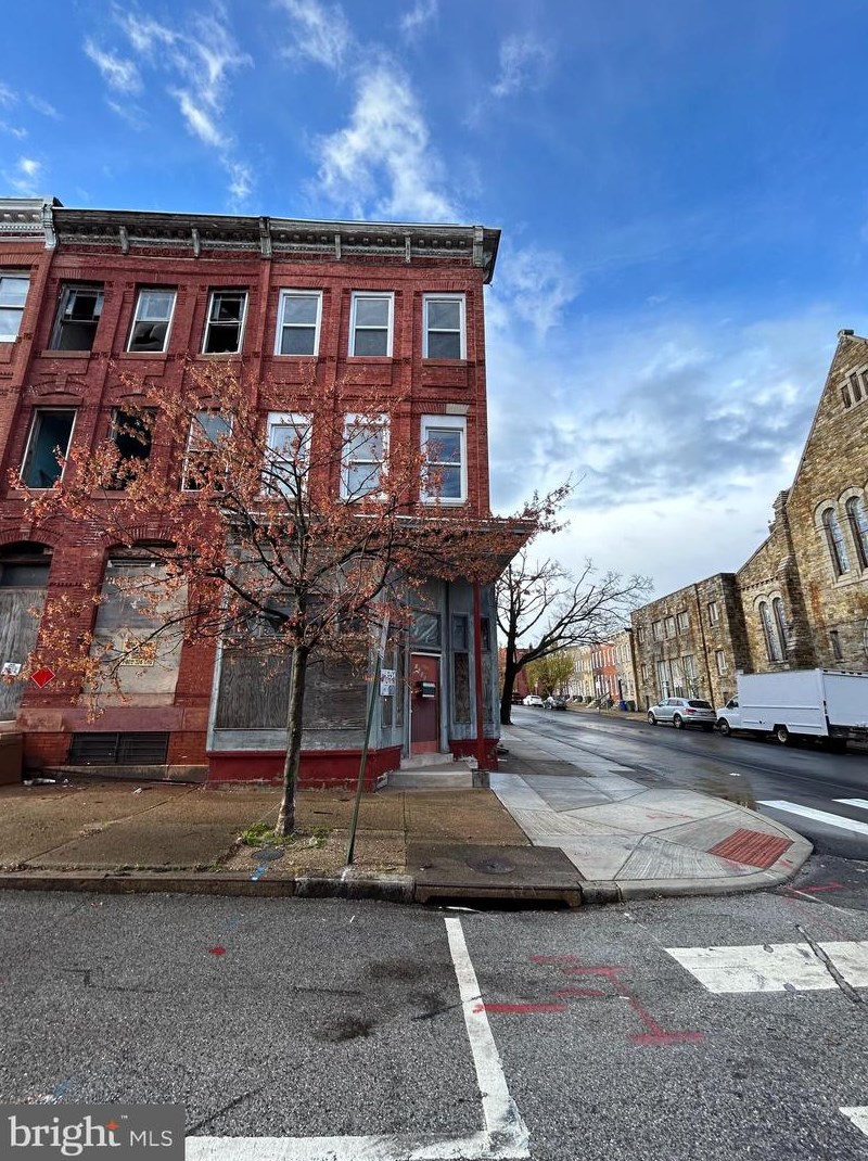 1000 Edmondson Ave, Baltimore MD  21228-4473 exterior