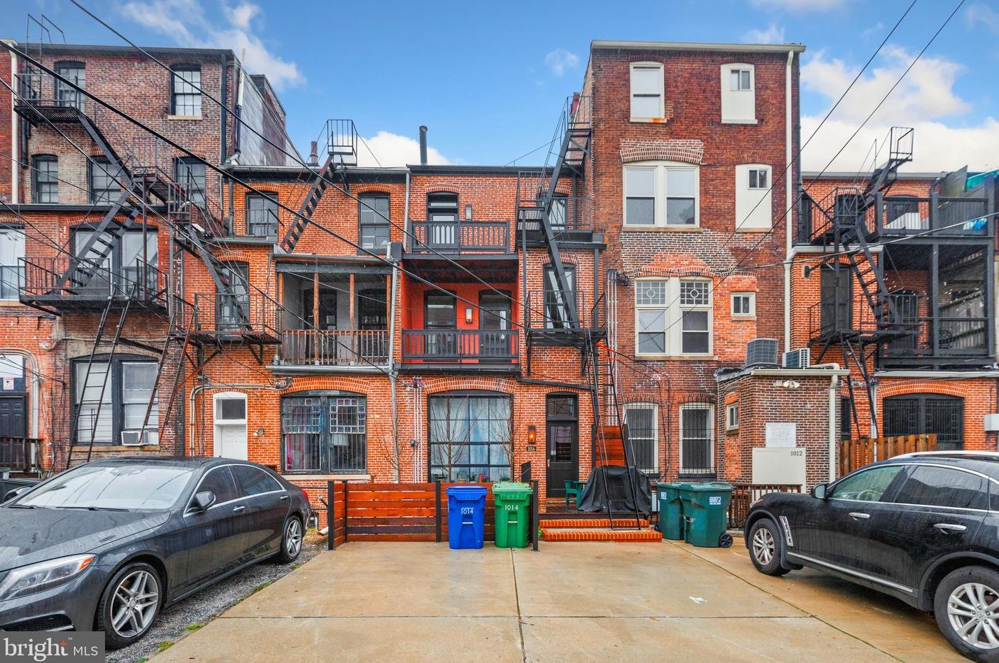 1014 Calvert St, Baltimore MD  21202-3817 exterior
